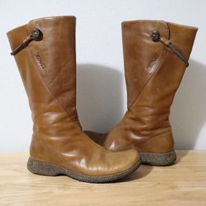 TEVA | Brown Leather “Montecito” Waterproof Fall Boots Size 8.5